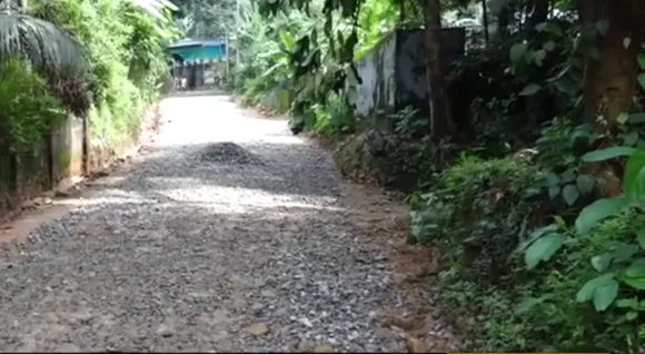 poovarani temple road