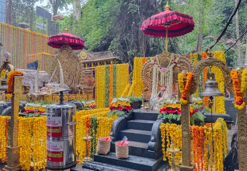 kalleli oorali mooppan kavu chirappu maholsavam