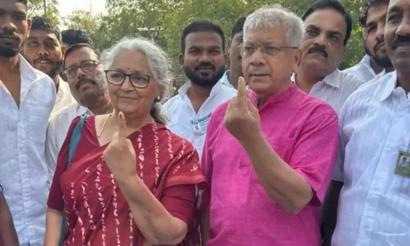 Will choose the side that can form government: Prakash Ambedkar Nation