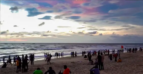1 dead after tourist boat capsizes off Calangute beach in North Goa