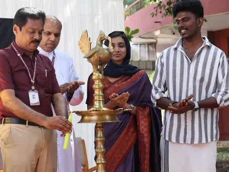 aruvithura college youth festival