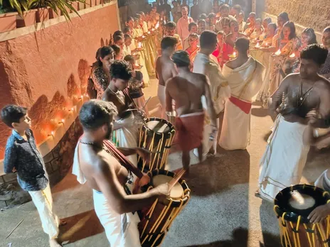 THALAPOLI MAHOLSAVAM 1