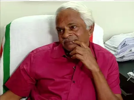 പാതിവില തട്ടിപ്പ്. ജസ്റ്റിസ് സി എൻ രാമചന്ദ്രൻ നായർ മൂന്നാം പ്രതി. കേസെടുത്ത് പൊലീസ്. സാമ്പത്തിക തട്ടിപ്പ്, വിശ്വാസ വഞ്ചന തുടങ്ങിയ കുറ്റങ്ങൾ ചുമത്തി