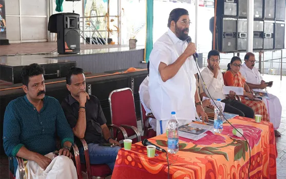 thirunakkara v n vasavan