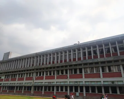 Holy Child Auxilium School