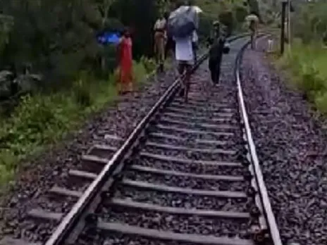 west hill railway line