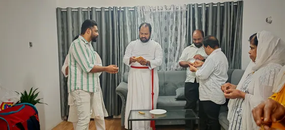കുവൈറ്റ്‌ കർമ്മേൽ മലങ്കര ഇവഞ്ചലിക്കൽ ചർച്ചിൽ പെസഹദിന പ്രത്യേക ശുഷ്രൂഷ നടത്തപ്പെട്ടു