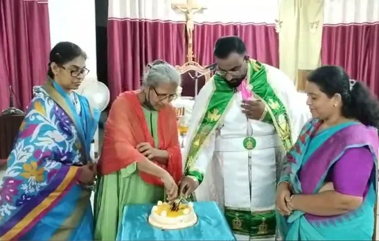 rk puram st. peters church cake cutting