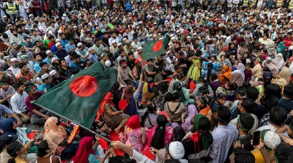 Yunus threatens to resign, protests might rock Dhaka yet again