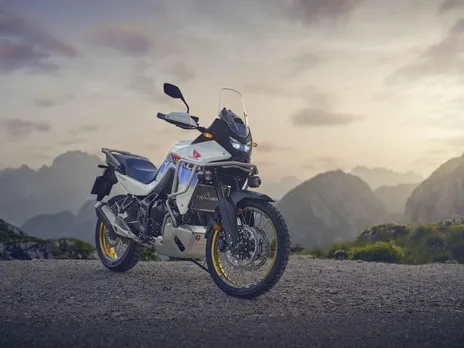 New_2025_Honda_XL750_Transalp_Front