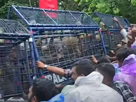 THRISSUR DYFI PROTTEST