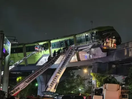 Rescuers first tried to tow the four-coach monorail