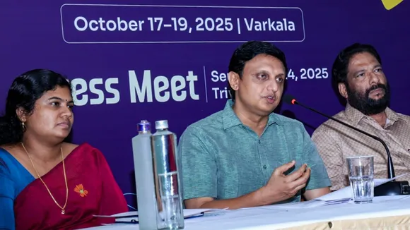 tourism_minister_mr_p_a_mohamed_riyas_addresses_the_media_on_the_travel_literary_festival_yaanam20251007192542_2344_1