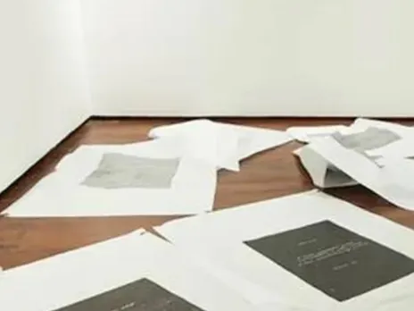 art gallery issue