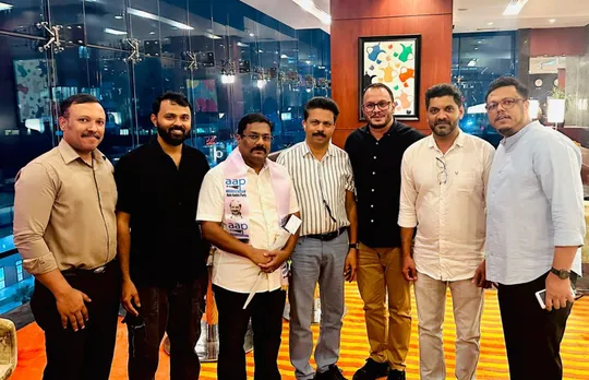 PHOTO-2025-11-03-01-17-38