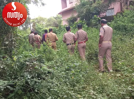 leopard spotted near school