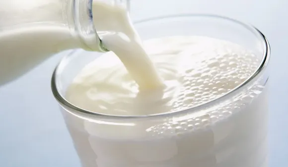 12-must-know-nutrition-facts-about-milk-1714626868