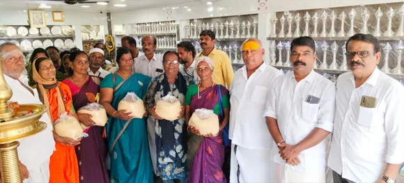 rice and gaggery distributed