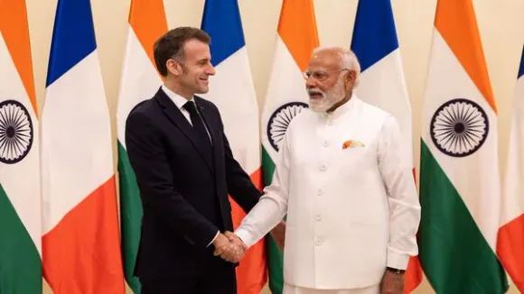 modi macron