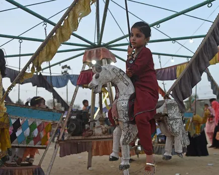 rush-in-the-entertainment-centers-eid-holidays