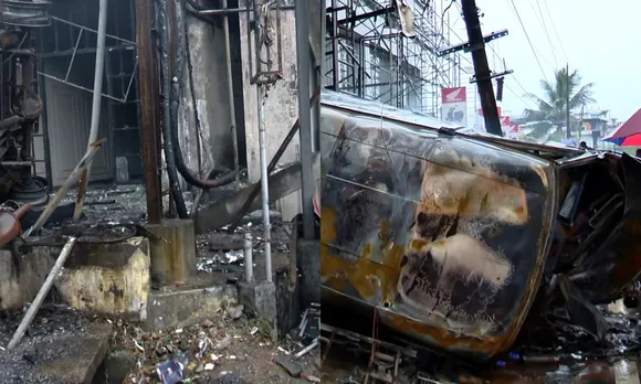 ambulance Untitled.98.jpg