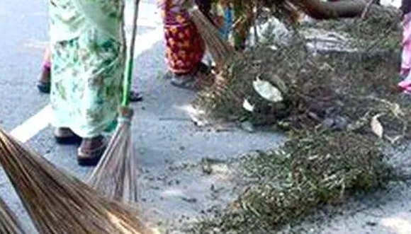 cleaning before rainy season