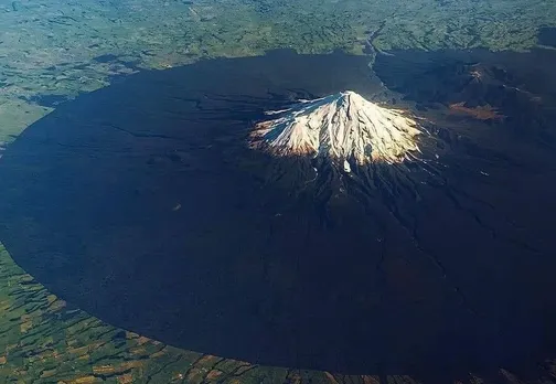 mount tharanaki