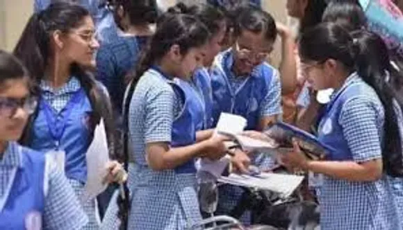 lkjhgfdsdfghjkl;dffgio