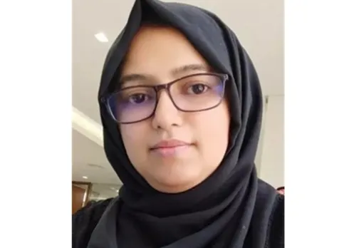 shahanaz abdujaleel