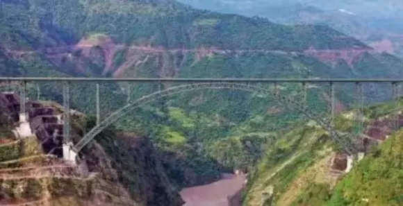 rail link.jpg
