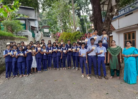 kozhuvanal school students