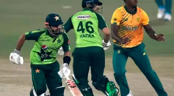 1394624-pak-vs-sa.jpg