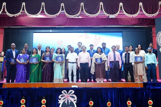 ബഹറിനിലെ ഇന്ത്യൻ സ്‌കൂൾ അധ്യാപകരുടെ സേവന മികവിനെ ആദരിച്ചു