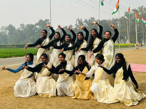 mohiniyattam