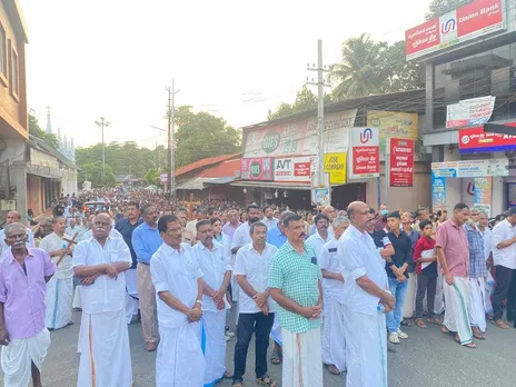 chazhikkadan mother idavaka.jpg