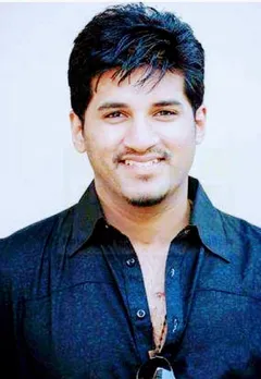 vijay Unntitled.jpg