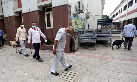 delhi untitilees.jpg