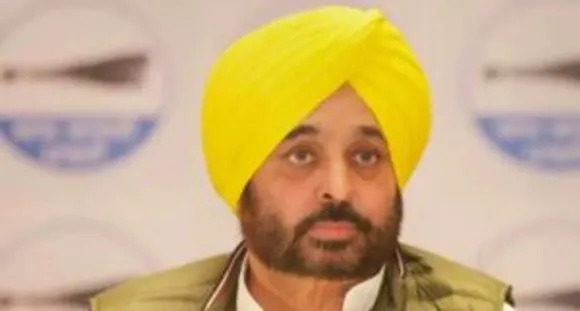 മദ്യപിച്ച് ലക്കുകെട്ടു! പഞ്ചാബ് മുഖ്യമന്ത്രി ഭഗവന്ത് മാനിനെ വിമാനത്തില്‍ നിന്ന് ഇറക്കിവിട്ടെന്ന് റിപ്പോര്‍ട്ട്; ആരോപണങ്ങള്‍ തള്ളി എഎപി