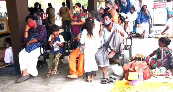 കോവിഡ് കർശന നിയന്ത്രണം: നിരത്തിലും കച്ചവട സ്ഥാപനങ്ങളിലും തിരക്കില്ല