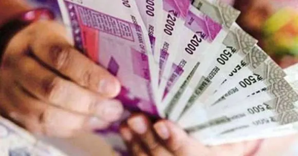 ഒറ്റരാത്രി കൊണ്ട് കുട്ടികളുടെ അക്കൌണ്ടിലെത്തിയത് 900 കോടി രൂപ; മക്കളുടെ അക്കൌണ്ട് ബാലന്‍സ് കണ്ട് കണ്ണ് തള്ളി കുടുംബം