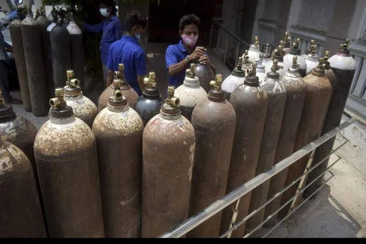 രാജ്യത്ത് വീണ്ടും ഓക്സിജൻ കിട്ടാതെ മരണം; തമിഴ്നാട്ടിൽ ഓക്സിജൻ കിട്ടാതെ 11 രോ​ഗികൾ മരിച്ചു