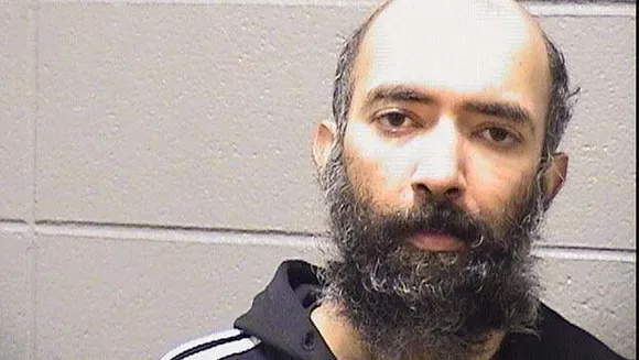 മൂന്നു മാസം ഒഹെയര്‍ വിമാനത്താവളത്തില്‍ മാസ്ക്ക് ധരിച്ചു ഒളിച്ചു കഴിഞ്ഞ ആള്‍ അറസ്റ്റില്‍