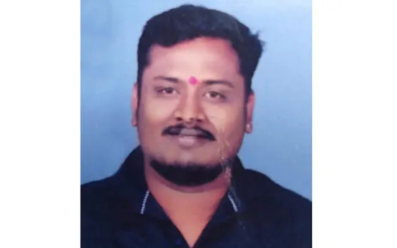 ബൈക്കിൽ നിന്നും യുവാവിനെ വലിച്ചിറക്കി വെട്ടിക്കൊന്നു; സംഭവം ഭാര്യയുമായി ബൈക്കിൽ പോകുമ്പോൾ