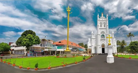 അരുവിത്തുറ സെന്റ് ജോർജ് ഫൊറോനാ പള്ളി തിരുനാളിനോടനുബന്ധിച്ച് ടീം അരുവിത്തുറ അണിയിച്ചൊരുക്കുന്ന ആൽബം 'അരുവിത്തുറ' ഏപ്രിൽ 14 രാവിലെ റിലീസ് ചെയ്യും