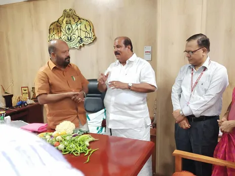 വിഷരഹിതമായ പുതുതലമുറയെ വാർത്തെടുക്കാൻ മുന്നിട്ടിറങ്ങിയ പിസിജോർജ് എം.എൽ.എ. യുടെ കുടുംബാംഗങ്ങൾക്കും  പൂഞ്ഞാറിന്റെ പരിശ്രമങ്ങൾക്കും പിന്തുണയറിയിച്ച് കൃഷിമന്ത്രി  സുനിൽ കുമാർ