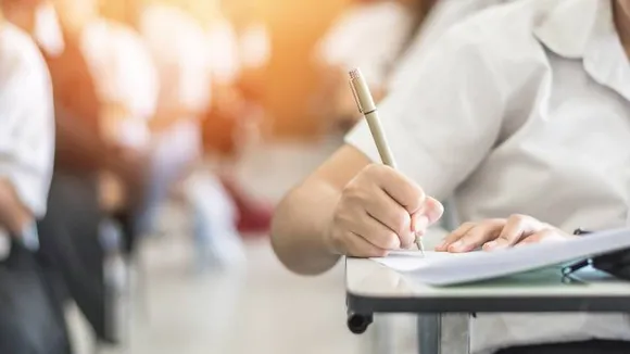 എസ്എസ്എല്‍സി; ആദ്യ ദിനത്തിലെ പരീക്ഷ വലച്ചില്ലെന്ന് വിദ്യാര്‍ത്ഥികള്‍