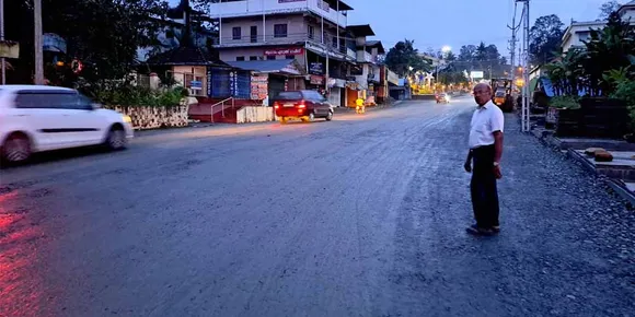 പാലാ ബൈപ്പാസിന്‍റെ രണ്ട് കുപ്പിക്കഴുത്തുകള്‍ നിവര്‍ന്നപ്പോള്‍ തെളിഞ്ഞത് കെഎം മാണി എന്ന തന്ത്രശാലിയുടെ ദീര്‍ഘ (സൂത്ര) വീക്ഷണം തന്നെ ! തനിക്കിട്ട് പണിയാന്‍ ബൈപ്പാസിനു കുരുക്കിട്ടവര്‍ക്ക് അന്ന് മാണിസാര്‍ കൊടുത്ത പണി ഏറ്റത് ഇപ്പോള്‍ ! ആ കുപ്പിക്കഴുത്തുകള്‍ക്ക് ചരിത്രം കൊടുത്ത പണിയിങ്ങനെ !