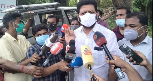കൊല്ലം എംഎൽഎ മുകേഷ് പൊതുസമൂഹത്തോട് മാപ്പുപറയണമെന്ന് പാലക്കാട് എംപി വി. കെ ശ്രീകണ്ഠൻ