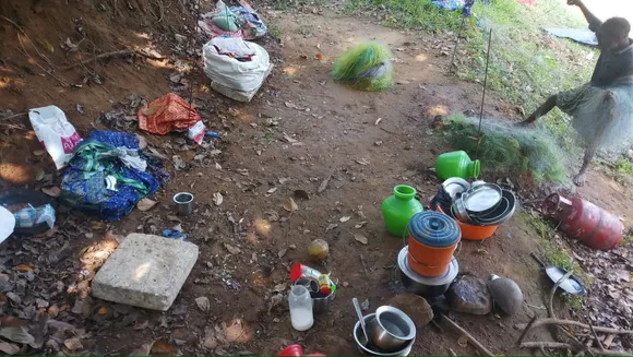 കിടങ്ങൂരില്‍ അന്യസംസ്ഥാനക്കാര്‍  വിഷം കലര്‍ത്തി മീന്‍പിടിക്കുന്നു