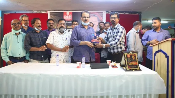 പ്രകാശന് കേളി യാത്രയയപ്പ് നല്കി